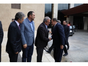 Bakan Eroğlu: “Ceviz, Badem, Zeytin, Keçi Boynuzu Ormanını 38 Adet Eylem Planıyla Yürütüyoruz"