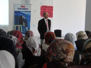 Vezirköprülülere Omuz, Diz Ve Ayak Ağrıları Anlatıldı