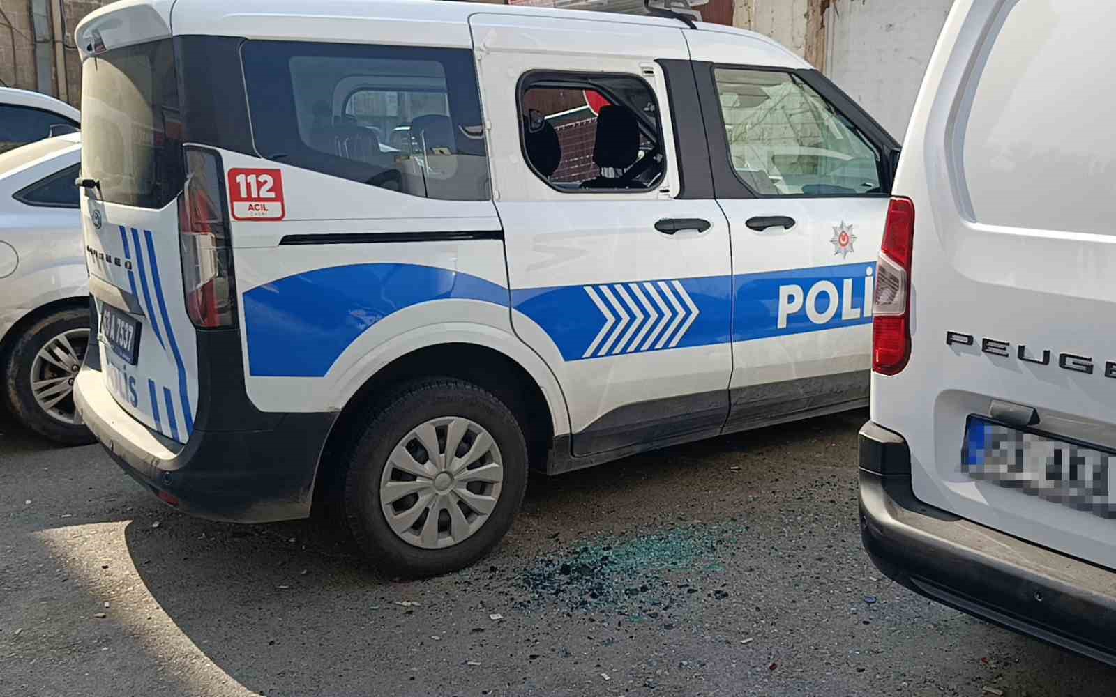 sanliurfa-da-polis-aracina-zarar-veren-zanli-tutuklandi