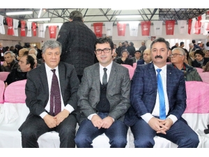 Chp Bergama’da Yeni Başkan Mehmet Ecevit Canbaz Oldu