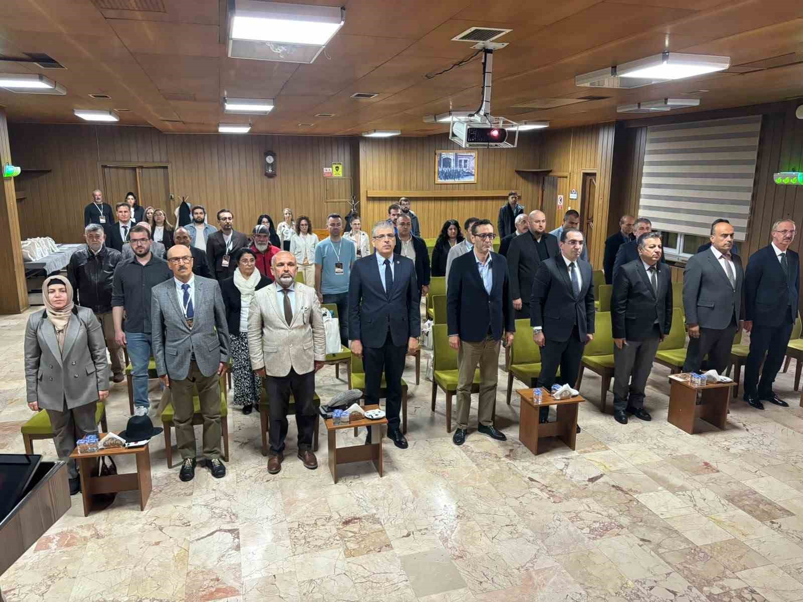 tavsanli-nin-maden-tarihi-ve-arkeolojik-mirasi-masaya-yatiriliyor