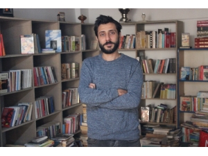 Çocuklar İçin Kitap Mezatı