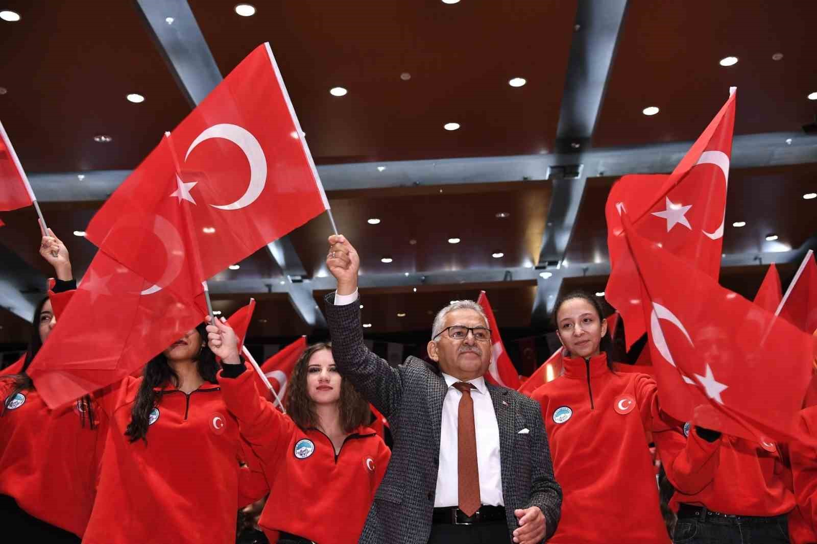 baskan-buyukkilic-tan-kayseri-yi-tercih-eden-genclere-tebrik