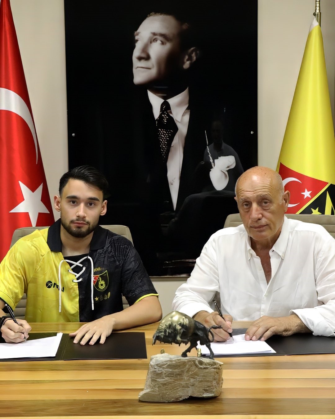istanbulspor-unal-emre-durmushan-i-renklerine-bagladi