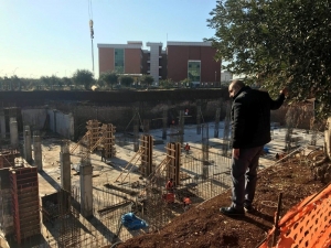 Başkan Kara Yapımı Devam Eden Belediye Hizmet İncelemelerde Bulundu