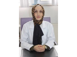 Özel Anadolu Hastaneleri Estetik Ve Güzellik Merkezi Sorumlusu Dermatoloji Uzmanı Dr. Reyhan Tığlı;