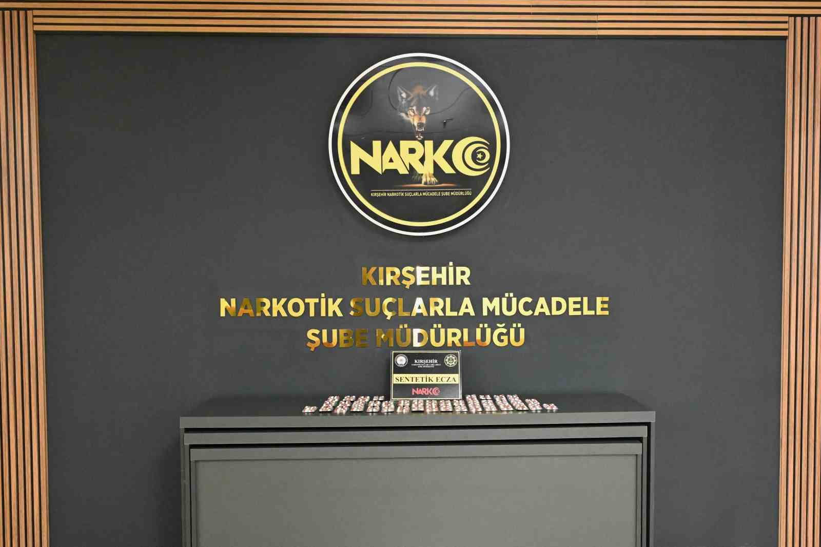 kirsehir-de-uyusturucu-ticaretinden-3-kisi-tutuklandi