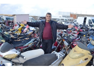 Yediemin Deposunda 8 Milyon Liralık Araç Çürüyor