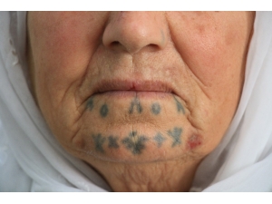 Dövmeli Kadınlar, Binlerce Yıllık Geleneği Yıkmak İstiyor