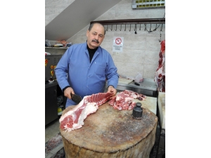 Yılmaz: "Girdilerin Ve Kdv’nin Düşürülmesi Et Fiyatlarını Aşağı Çeker"