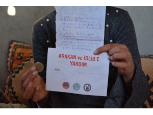 Bağış Yaparken Yazdığı Notla Herkesi Duygulandıran Öğrenci Konuştu