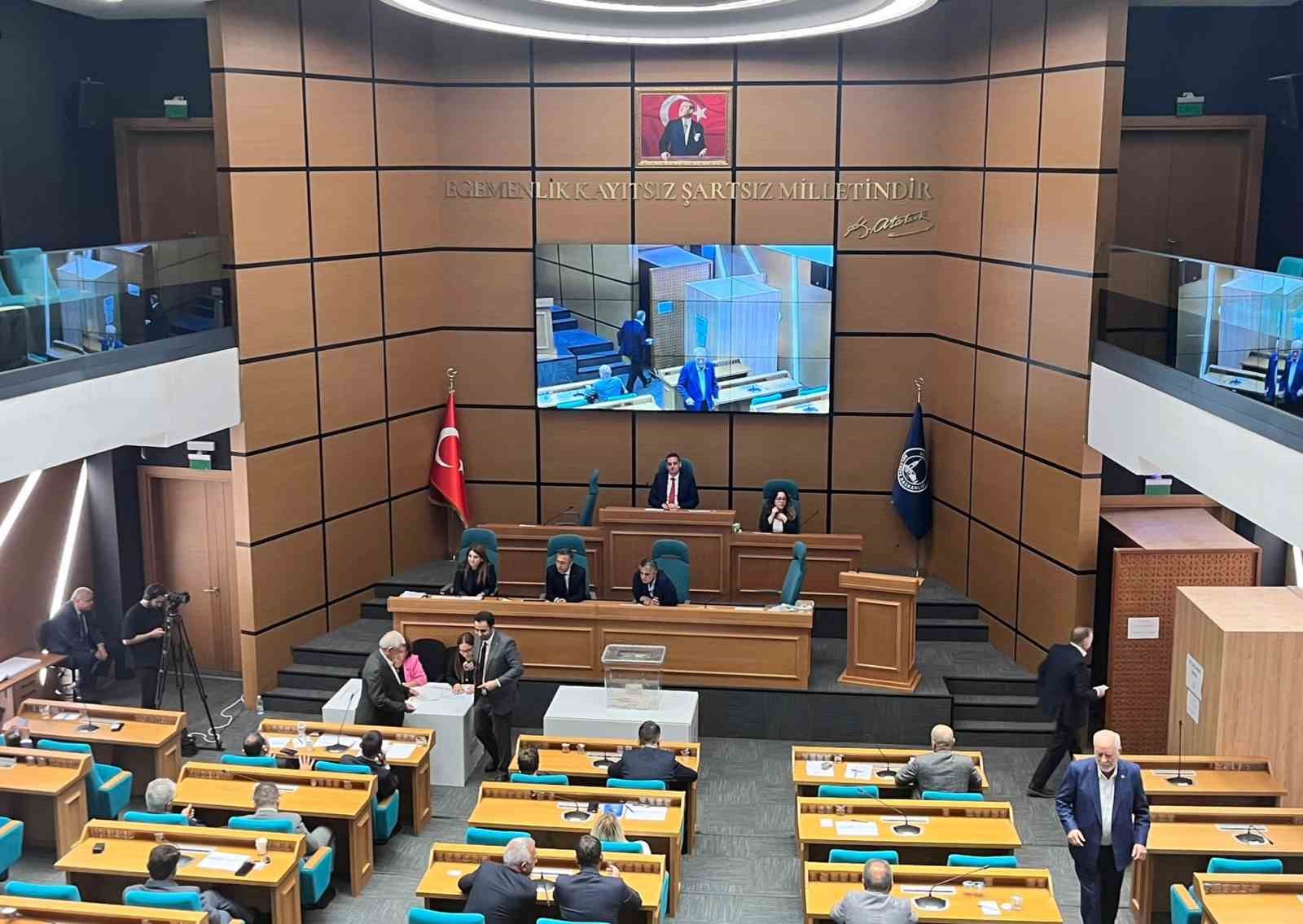 uskudar-belediyesi-baskanvekili-seciminde-ikinci-turda-da-sonuc-cikmadi