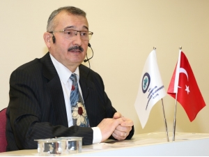 Esogü’de ’Orta Asya’da Dini Hayat Ve Din Eğitimi’ Konulu Konferans