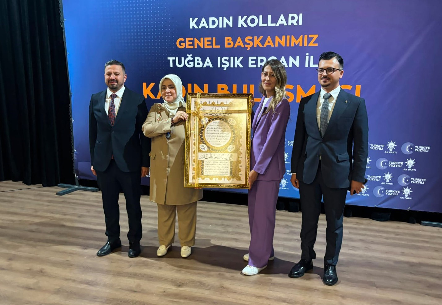 cumhurbaskani-erdogan-dan-balikesirli-kadinlara-surpriz-telefon