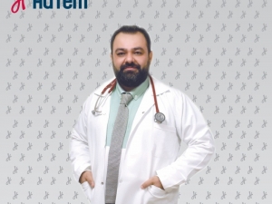 İç Hastalıkları Uzmanı Halil Kalli Hatem Hastanesinde