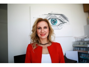 Gözler De Sarı Nokta Problemine Dikkat