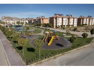 Döşemealtı Belediyesi’nden 52 Yeni Nesil Park, 169 Bin Metre Yeşil Alan