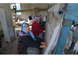 Zahmeti Çok Parası Az