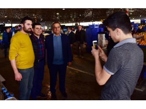 Kepez Belediye Başkanı Tütüncü, Pazar Esnafıyla Buluştu