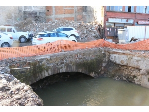 Yıkımdan Tarih Çıktı