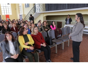 Edirne Akademi’den ‘Sözsüz İletişim Ve Beden Dili’ Eğitimi