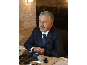 Bakan Arslan: “İit’den Güçlü Bir İradeyle Çıkan Kudüs Kararını Çok Önemsiyorum”