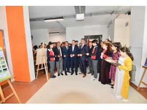 Türkiye’nin 81 İlinin Değerleri Ted Şanlıurfa Kolejinde Sergileniyor