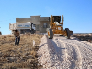 Kırsaldaki Vatandaşlar Yol Çalışmalarından Memnun