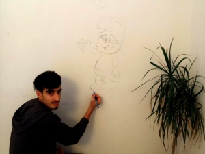 Gençler Depremzede Öğrencilerin Okulunu Süsledi