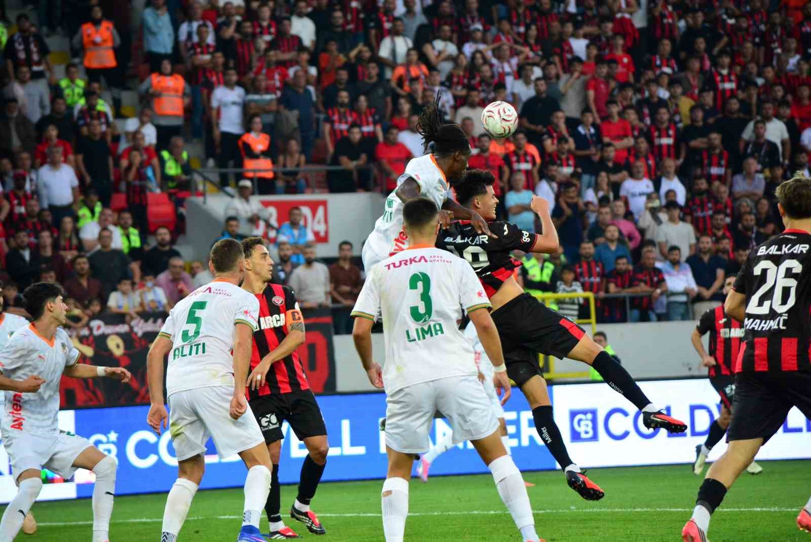 trendyol-super-lig-corum-fk-1-corendon-alanyaspor-2-mac-sonucu