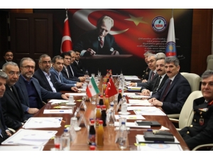 İran Heyeti Türkiye’de