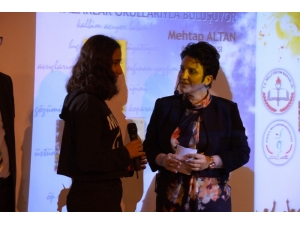 Eğitimci Yazar Ve Şair Mehtap Altın, Aydınlı Öğrencilerle Buluştu