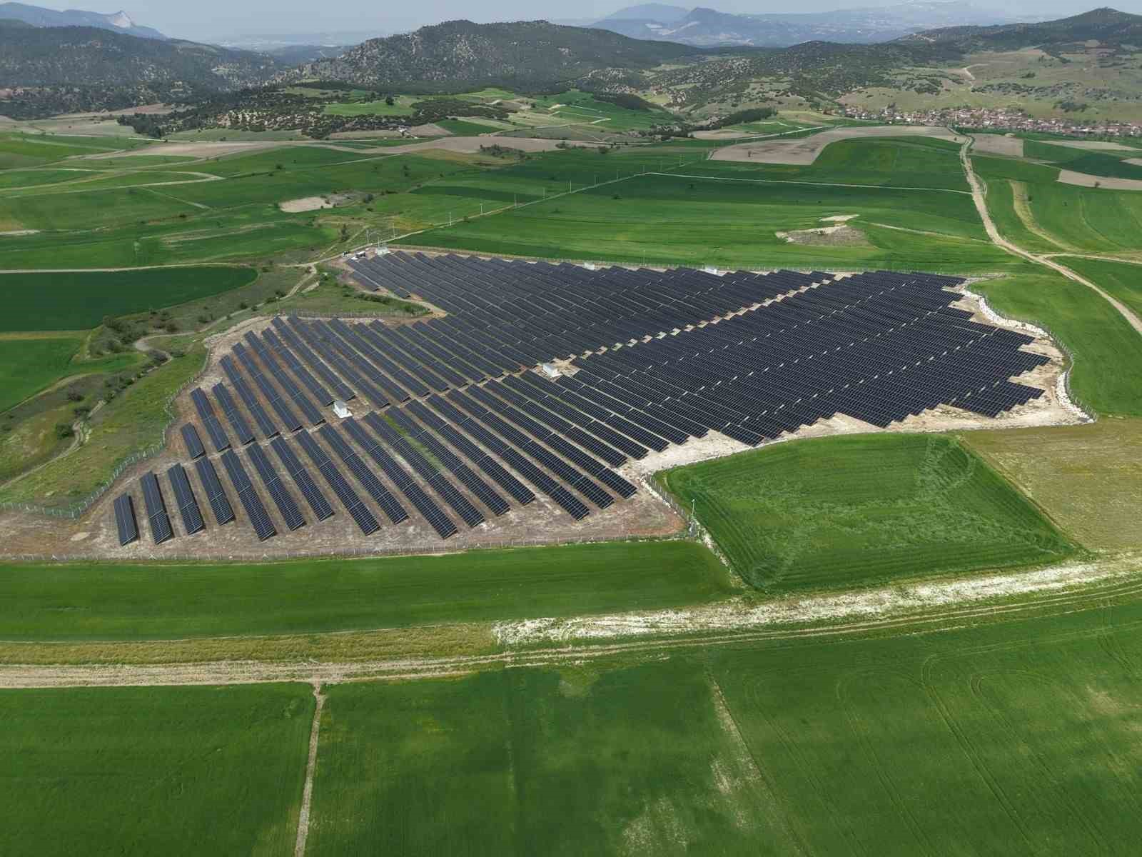 ges-yatirimlariyla-3-bin-375-ton-karbon-saliminin-onune-gecildi