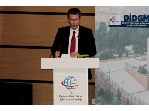 Bakan Canikli: "Tamamen Yerli Üretim, Yerli Tasarım Tankın Seri Üretimi 2019’un İlk Çeyreğinden İtibaren Teslim Edilmeye Başlanılacak”