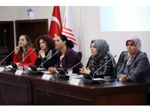 Bü’den Yök’ün Sempozyumuna Katkı