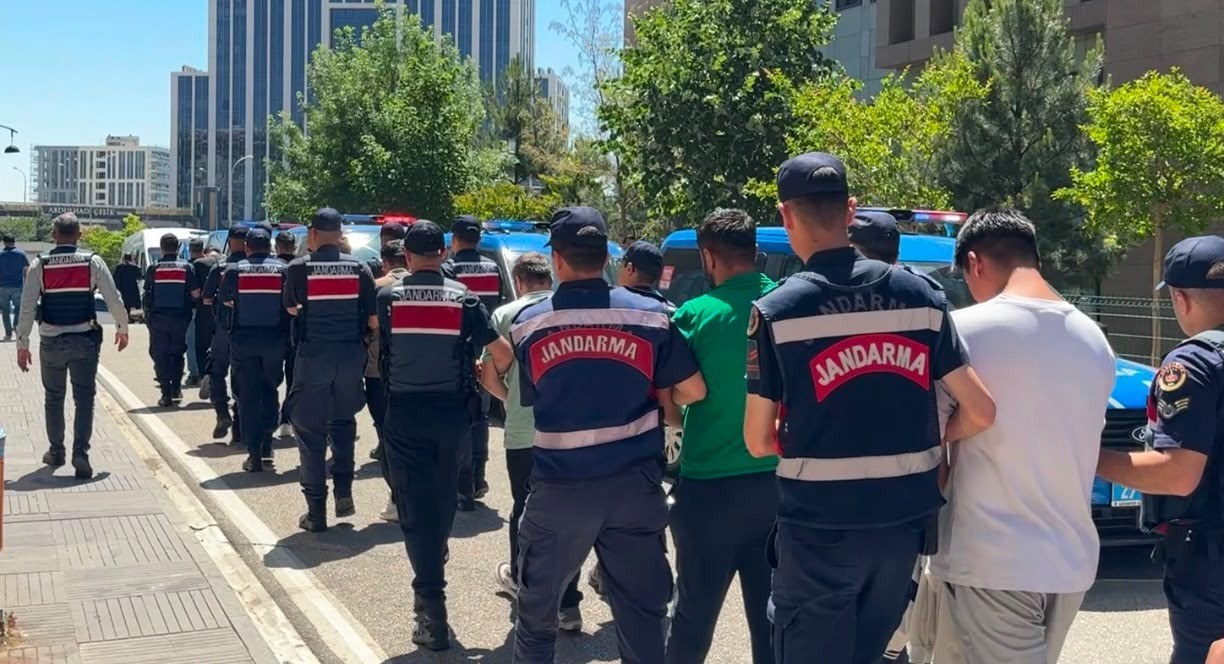 gaziantep-merkezli-3-ilde-yasa-disi-bahis-operasyonu-5-tutuklama