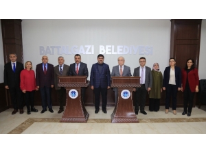 ‘Mahallelik Projesi’ Protokolü İmzalandı