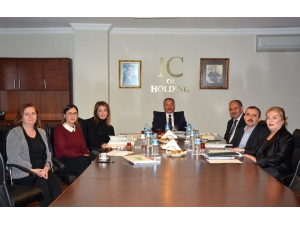 Rektör Karabulut Ic Vakfı Yönetim Kurulu Toplantısına Katıldı