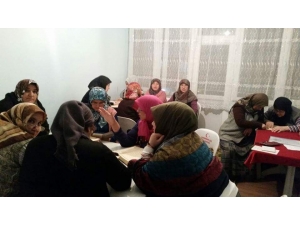 Kuran-ı Kerim’i Tecvidli Okuma Kursu’na İlgi