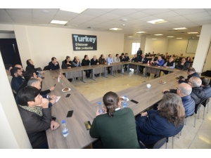 İran Fırsatlarla Dolu