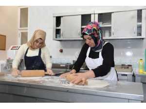 Dismek’ten 416 Kadın Faydalanıyor