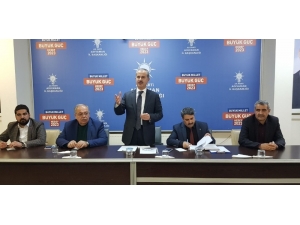 Ak Parti Başbakanın Gelişine Hazırlanıyor