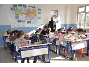 Bozüyük’te ’Efendimizin İzinde Siyer-i Nebi’ Yarışması