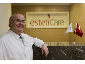 Ellerden Düşmeyen Telefonlar Kas Sıkıntılarına Davetiye Çıkarıyor