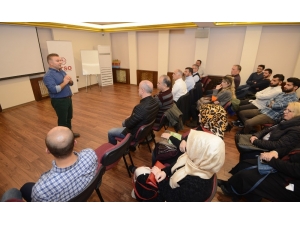 Çarşı Esnafına ‘Ahilik’ Kültürü’ Ve ‘Perakende Satış Tekniği’ Eğitimi