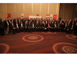 Başkan Çiftçi İstanbul’daki İş Adamlarıyla Bir Araya Geldi