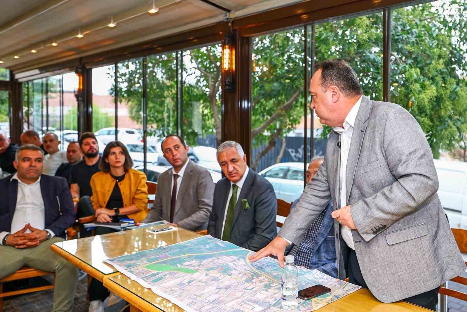 baskan-dutlulu-evrenos-sanayicileri-ile-bulustu