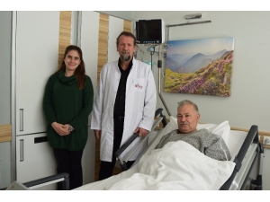 23 Yıllık Şeker Hastalığından Ameliyatla Kurtuldu