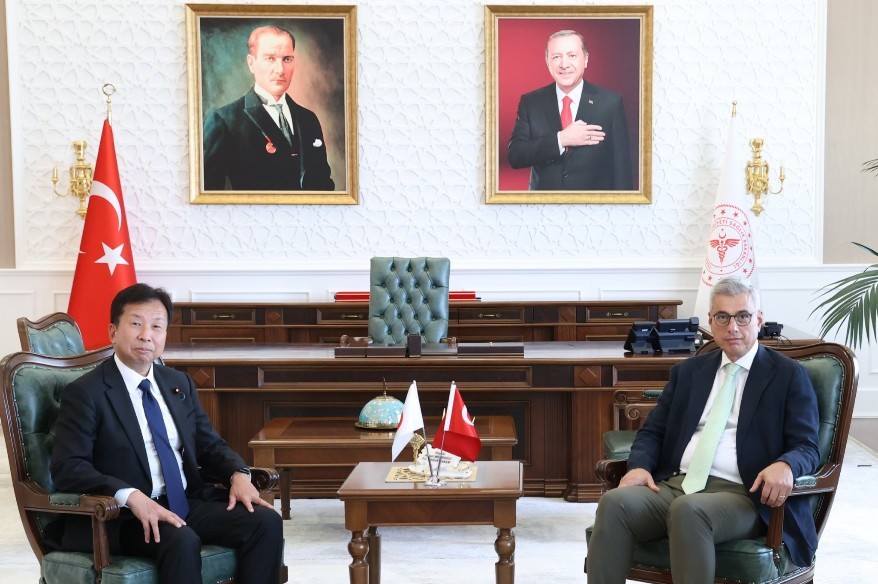 bakan-memisoglu-japonya-temsilciler-meclisi-uyesi-ogushi-ile-bir-araya-geldi