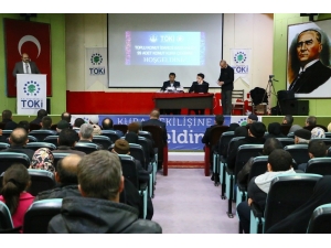 Aziziye’de Kura Sevinci